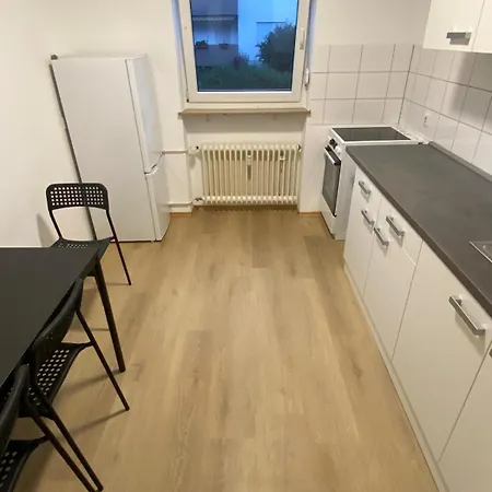Monteur- Und Arbeiterunterkunft Mannheim-rheinau * Altrip